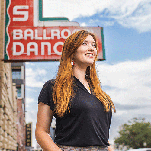 Natalie Bowling headshot